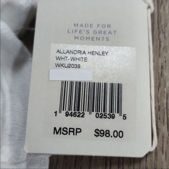 Faherty Allandria Henley NWT - Picture 6 of 6